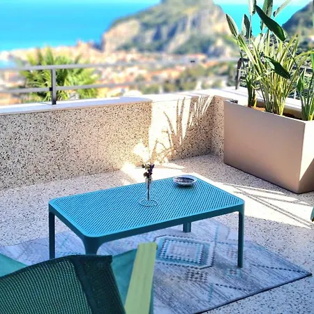 Bed and Breakfast Al 33 Giri à Cefalù Extérieur photo